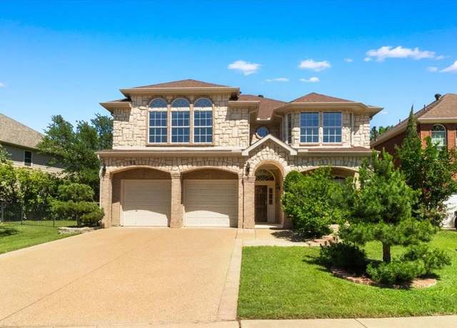 Property at 5786 Walnut Creek Dr, Fort Worth, TX 76137, 4 beds, 2.5 baths
