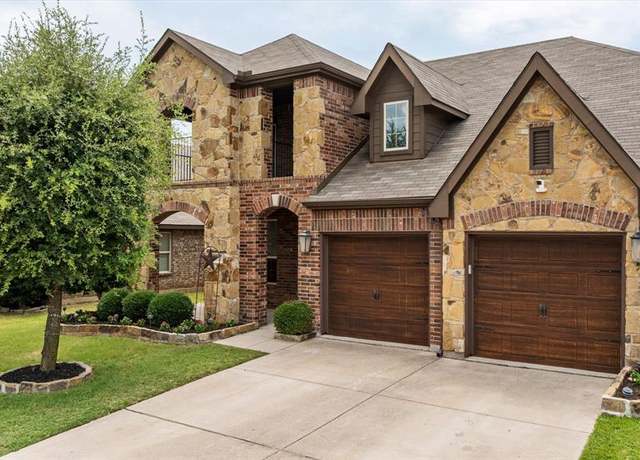 Property at 5717 Spirit Lake Dr, Fort Worth, TX 76179, 4 beds, 2.5 baths