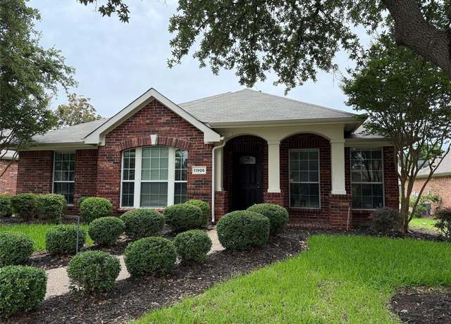 Property at 11905 Stephenville Dr, Frisco, TX 75035, 3 beds, 2 baths