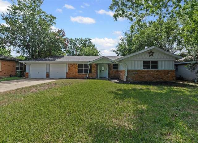 Property at 3312 Henry Dr, Richland Hills, TX 76118, 3 beds, 1.5 baths