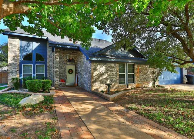 Property at 1709 Smith Dr, Abilene, TX 79601, 3 beds, 2.5 baths