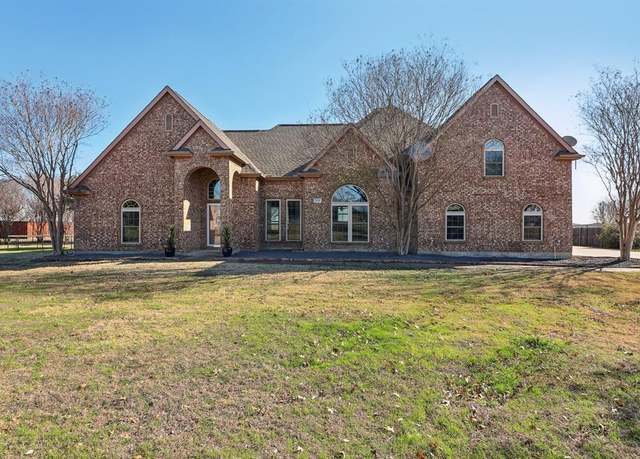 Property at 4116 Fm 813, Waxahachie, TX 75165, 3 beds, 2 baths