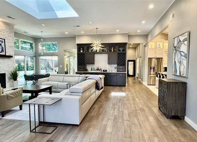 Property at 5801 Gallant Fox Ln, Plano, TX 75093, 4 beds, 3.5 baths