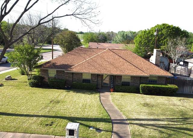Property at 101 Connie Dr, Desoto, TX 75115, 4 beds, 2 baths