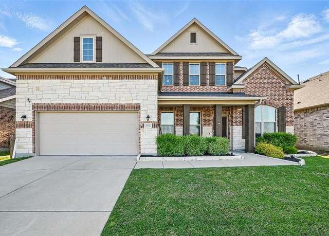 Property at 2516 Lakeside Dr, Providence Village, TX 76227, 4 beds, 3.5 baths