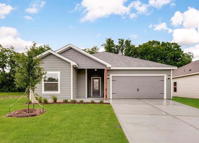 Property at 105 Southgate Dr, Terrell, TX 75160, 3 beds, 2 baths