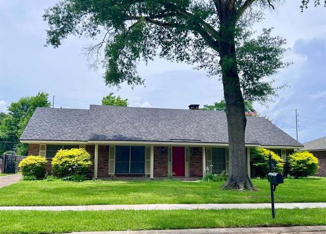 Property at 8610 W Wilderness Way, Shreveport, LA 71106, 3 beds, 3 baths