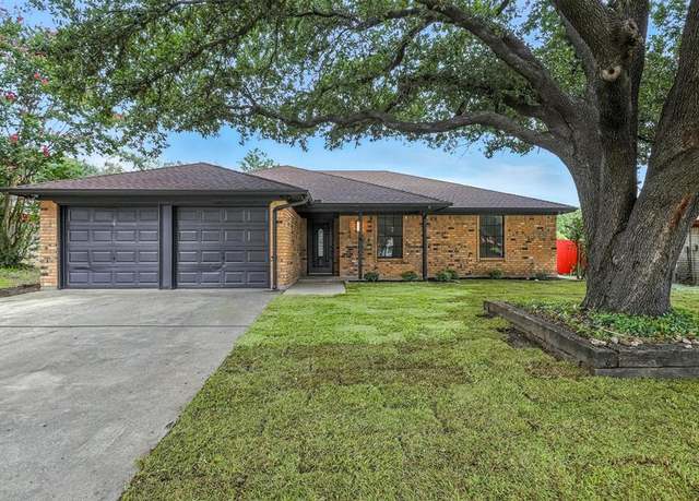 Property at 7144 Misty Meadow Dr S, Fort Worth, TX 76133, 3 beds, 2 baths