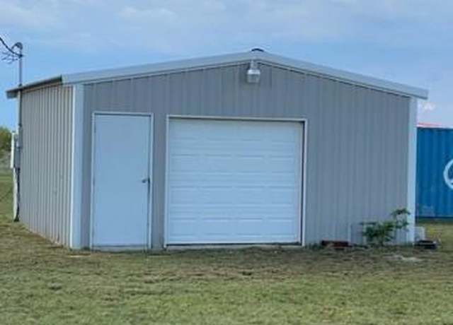 Property at 2565 County Road 617, Hamilton, TX 76531, 3 beds, 2 baths