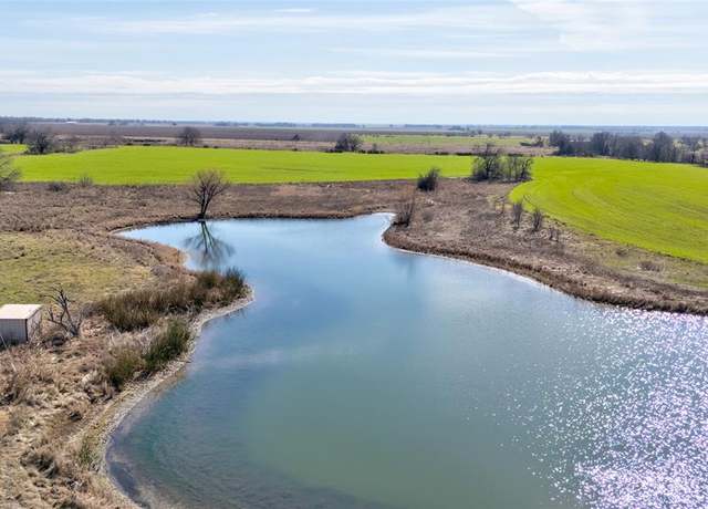 Property at 637 County Road 314, Lott, TX 76656