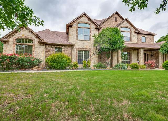 Property at 3601 Plum Creek Ct, Midlothian, TX 76065, 5 beds, 4.5 baths