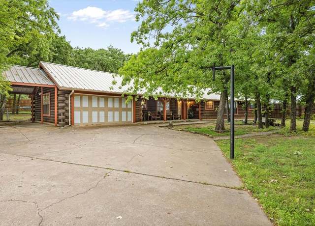Property at 502 Western Hills Trl, Granbury, TX 76049, 4 beds, 2 baths