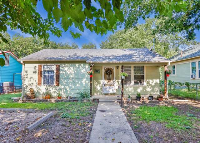 Property at 607 S Taylor St, Gainesville, TX 76240, 2 beds, 1 bath
