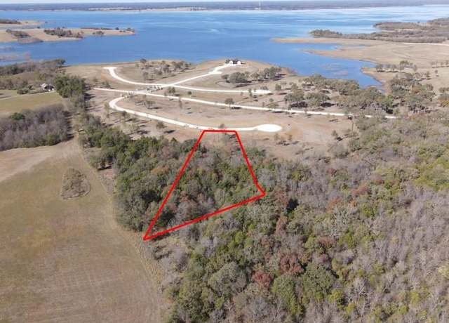 Property at 348 Woodland Trl, Honey Grove, TX 75492