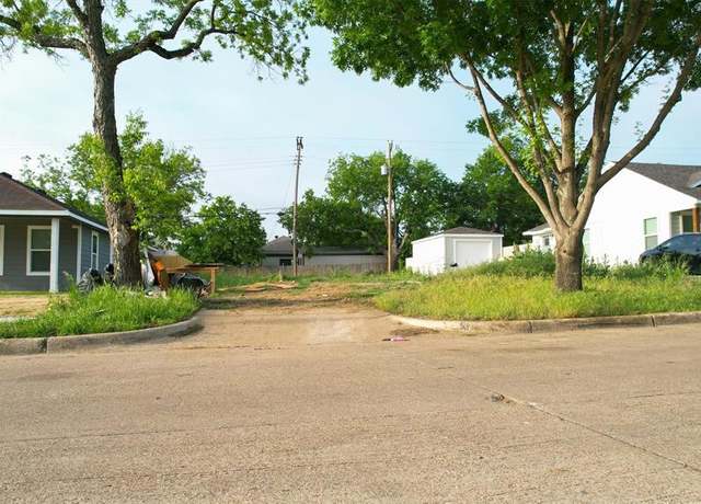 Property at 1404 E Cannon St, Fort Worth, TX 76104