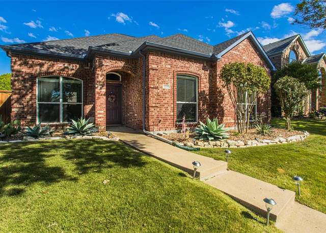 Property at 4117 Creekstone Dr, Plano, TX 75093, 3 beds, 2 baths