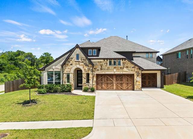 Property at 3253 Park Ridge Dr, Mesquite, TX 75181, 6 beds, 4.5 baths