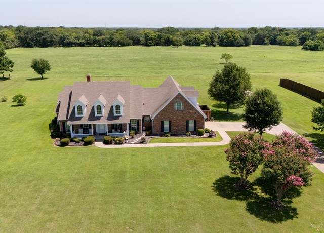 Property at 10747 County Road 2326, Terrell, TX 75160, 3 beds, 2 baths