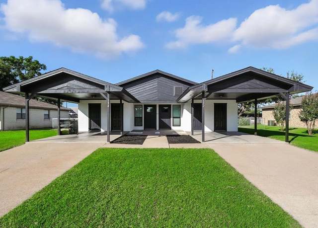 Property at 132 Meador Ln, Burleson, TX 76028, 4 beds, 2 baths