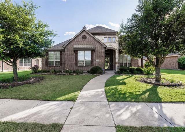 Property at 1701 Fair Oaks Ln, Royse City, TX 75189, 4 beds, 2 baths