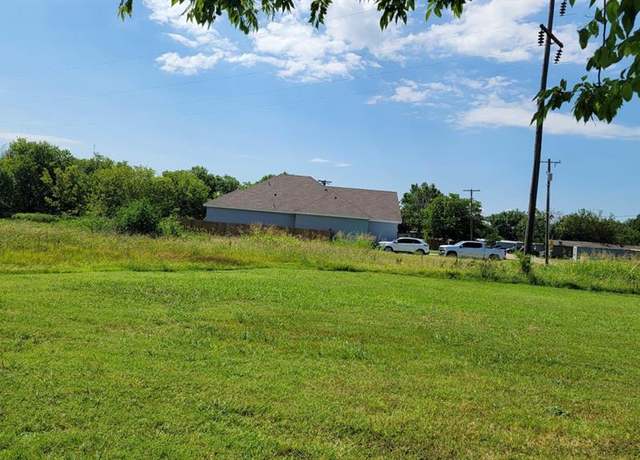 Property at 1004 S Smith St, Ennis, TX 75119