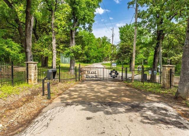 Property at 4368 W Beach Dr, Greenville, TX 75402, 2 beds, 1.5 baths