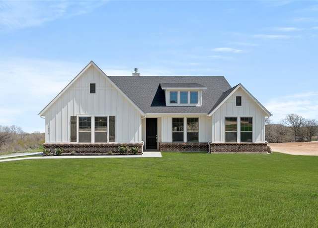 Property at 7016 Ranch View Pl, Springtown, TX 76082, 4 beds, 2 baths