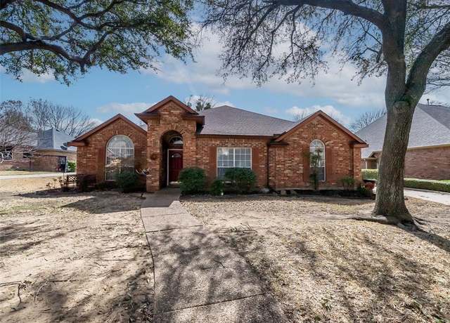 Property at 2819 Summer Tree Ln, Mckinney, TX 75071, 4 beds, 2 baths