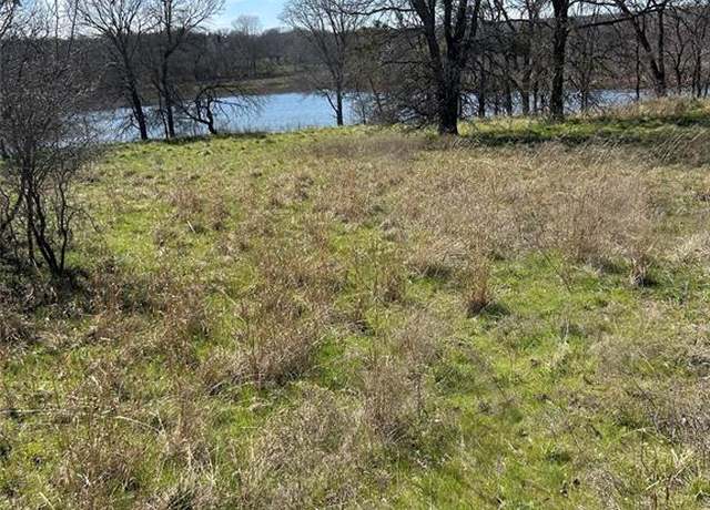 Property at 0 Hauser Pl, Runaway Bay, TX 76426