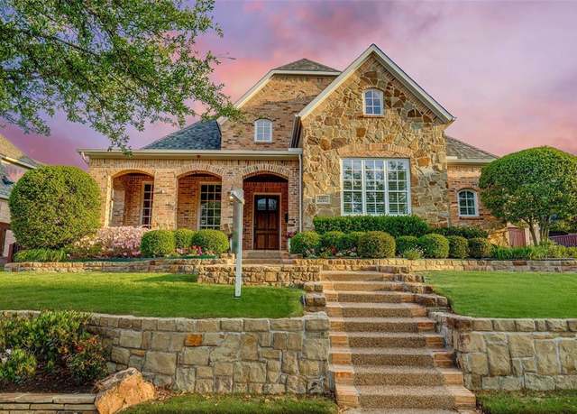 Property at 1105 King Mark Dr, Lewisville, TX 75056, 4 beds, 4.5 baths