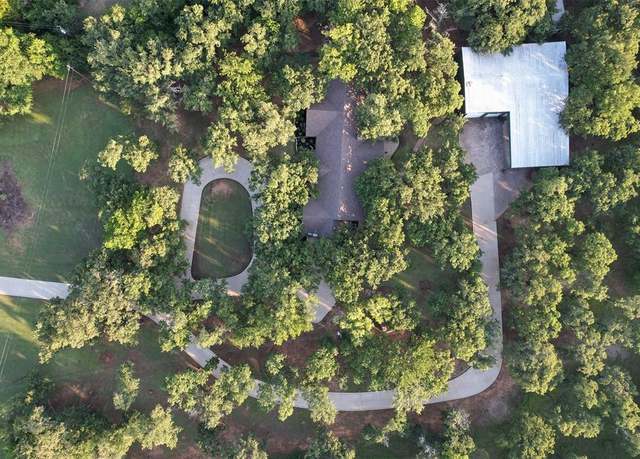 Property at 10017 County Road 604, Alvarado, TX 76009, 4 beds, 2 baths