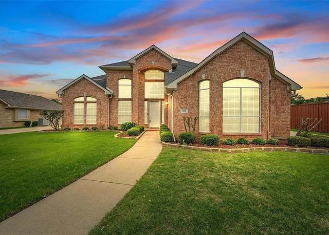 Property at 518 Hawthorne Dr, Murphy, TX 75094, 4 beds, 3.5 baths