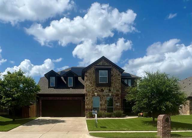 Property at 3013 Paisley Dr, Midlothian, TX 76065, 5 beds, 2.5 baths