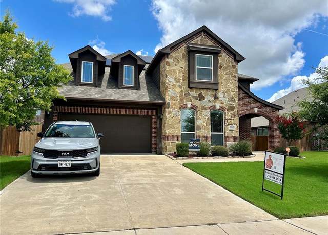 Property at 3013 Paisley Dr, Midlothian, TX 76065, 5 beds, 2.5 baths