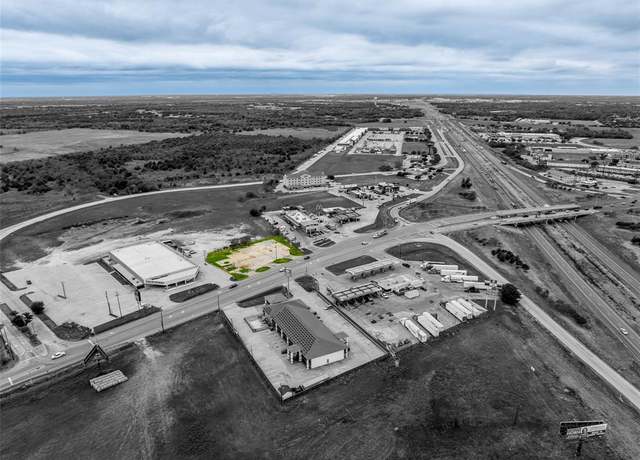 Property at 1706 State Highway 34 S, Terrell, TX 75160