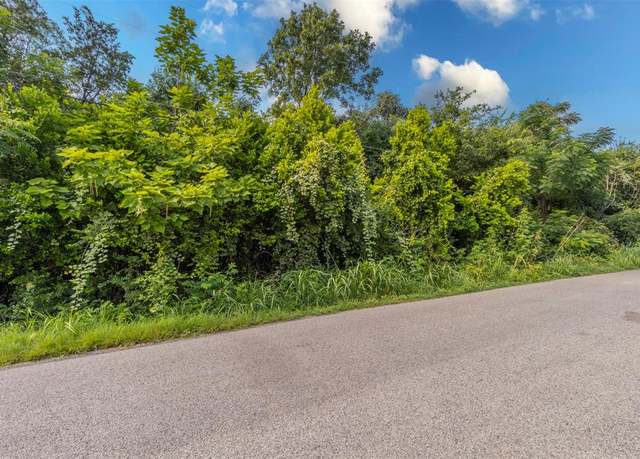 Property at 2711 Forest Park Dr, Granbury, TX 76048