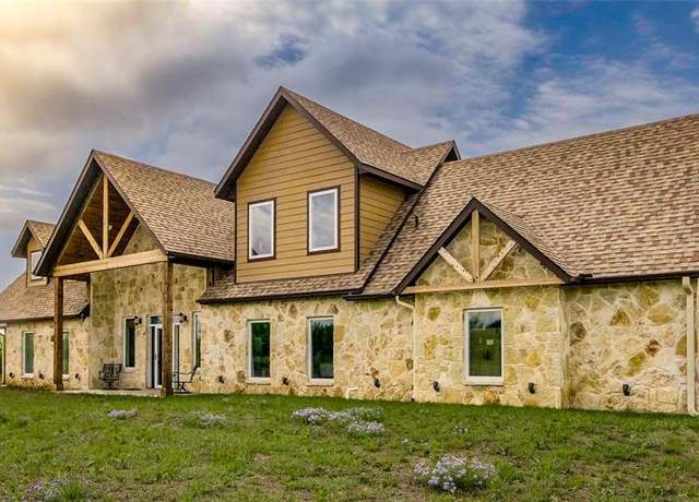 Property at 1142 Prairie Falcon Ct, Possum Kingdom Lake, TX 76449, 3 beds, 2.5 baths