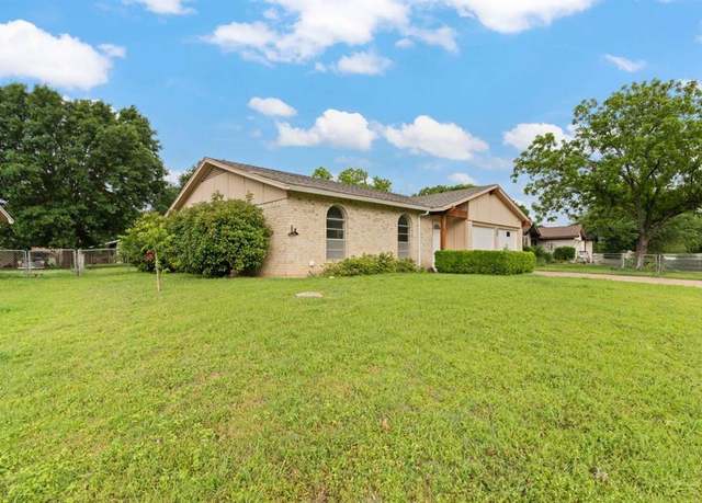 Property at 521 NW Ann Lois Ln, Burleson, TX 76028, 3 beds, 2 baths