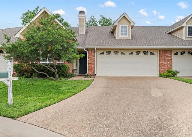 Property at 209 Village Cir, Waco, TX 76710, 2 beds, 2 baths