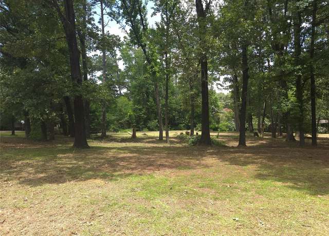 Property at 208 Mountain View Dr, Daingerfield, TX 75638