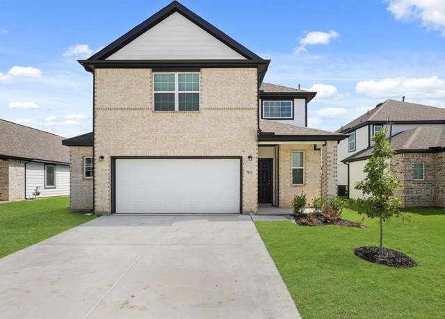 Property at 7012 Trestle St, Fort Worth, TX 76036, 4 beds, 2.5 baths