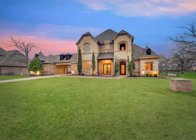 Property at 6236 Peden Rd, Fort Worth, TX 76179, 5 beds, 4.5 baths