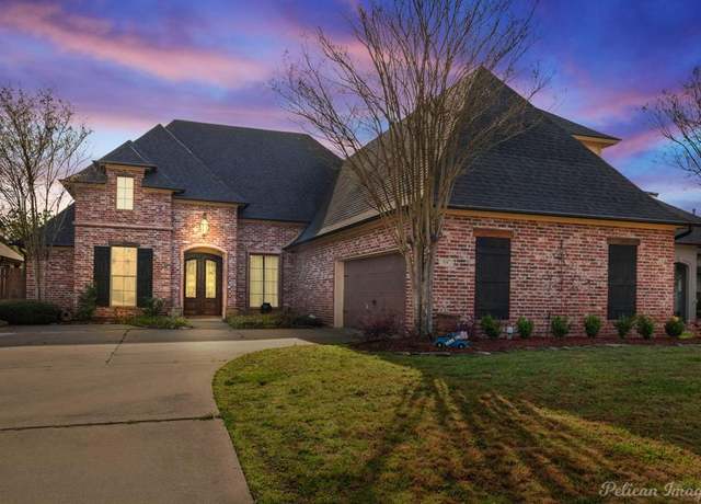 Property at 918 Rochel Dr, Shreveport, LA 71115, 5 beds, 3.5 baths