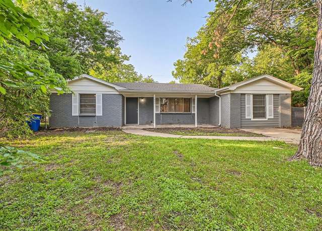 Property at 7805 Whitney Dr, White Settlement, TX 76108, 4 beds, 2 baths