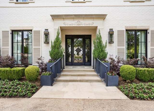 Property at 1128 Shady Oaks Ln, Westover Hills, TX 76107, 4 beds, 5.5 baths