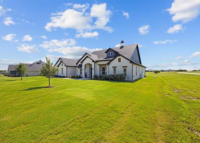 Property at 6317 Vega Rd, Godley, TX 76044, 4 beds, 3.5 baths