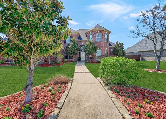 Property at 1136 Fountain Creek Blvd, Pottsboro, TX 75076, 5 beds, 4 baths