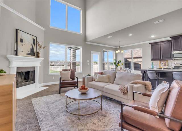 Property at 405 Calvert Dr, Midlothian, TX 76065, 4 beds, 3.5 baths