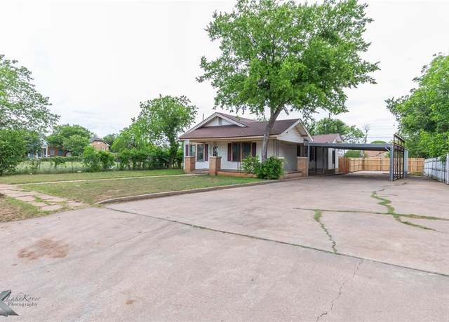 Property at 1810 Merchant St, Abilene, TX 79603, 3 beds, 2 baths