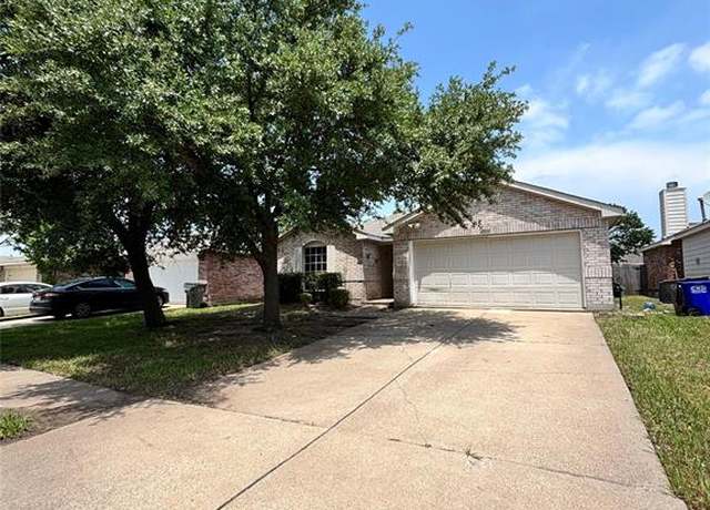 Property at 2005 Fairview Dr, Forney, TX 75126, 4 beds, 2 baths